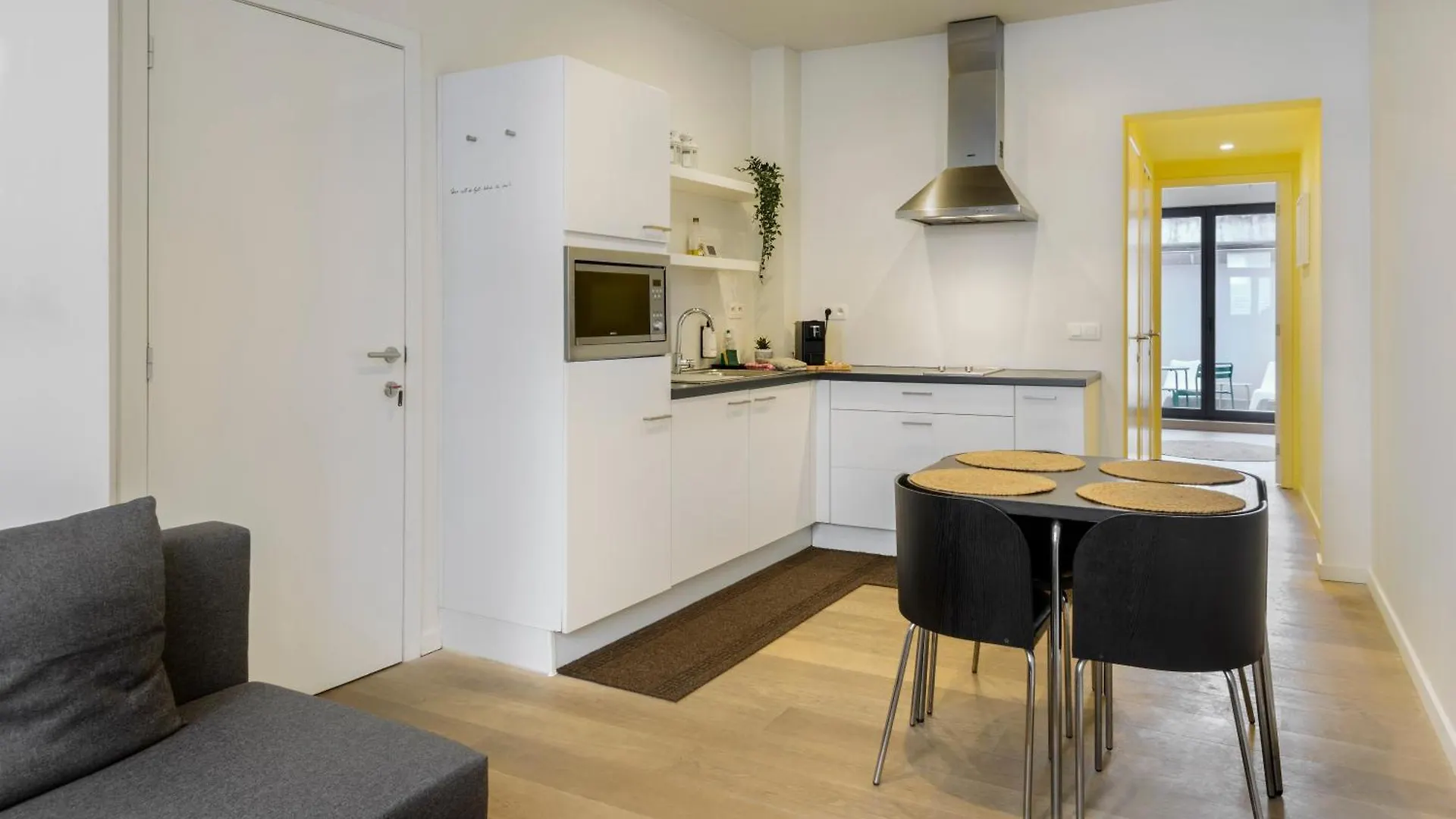R73 Apartments By Domani Hotels Anvers Belgique